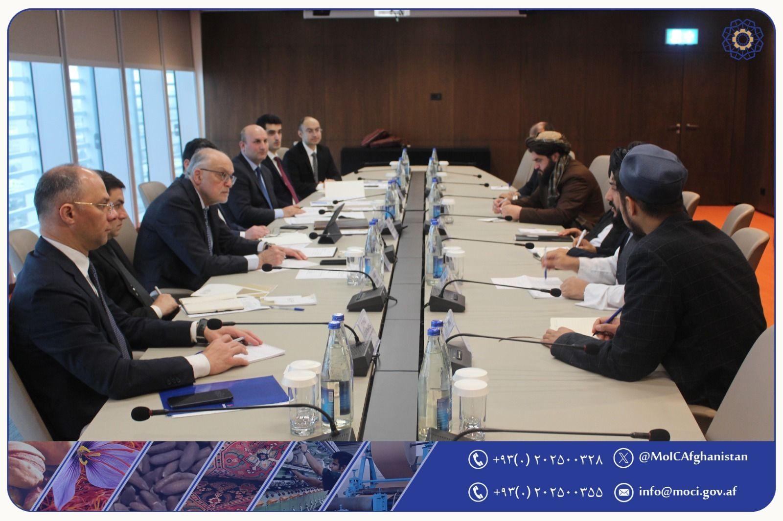 د افغانستان اسلامي امارت لوړپوړي پلاوي د اذربایجان د اقتصاد وزارت له مرستیال وزیر سره لیدنه وکړه