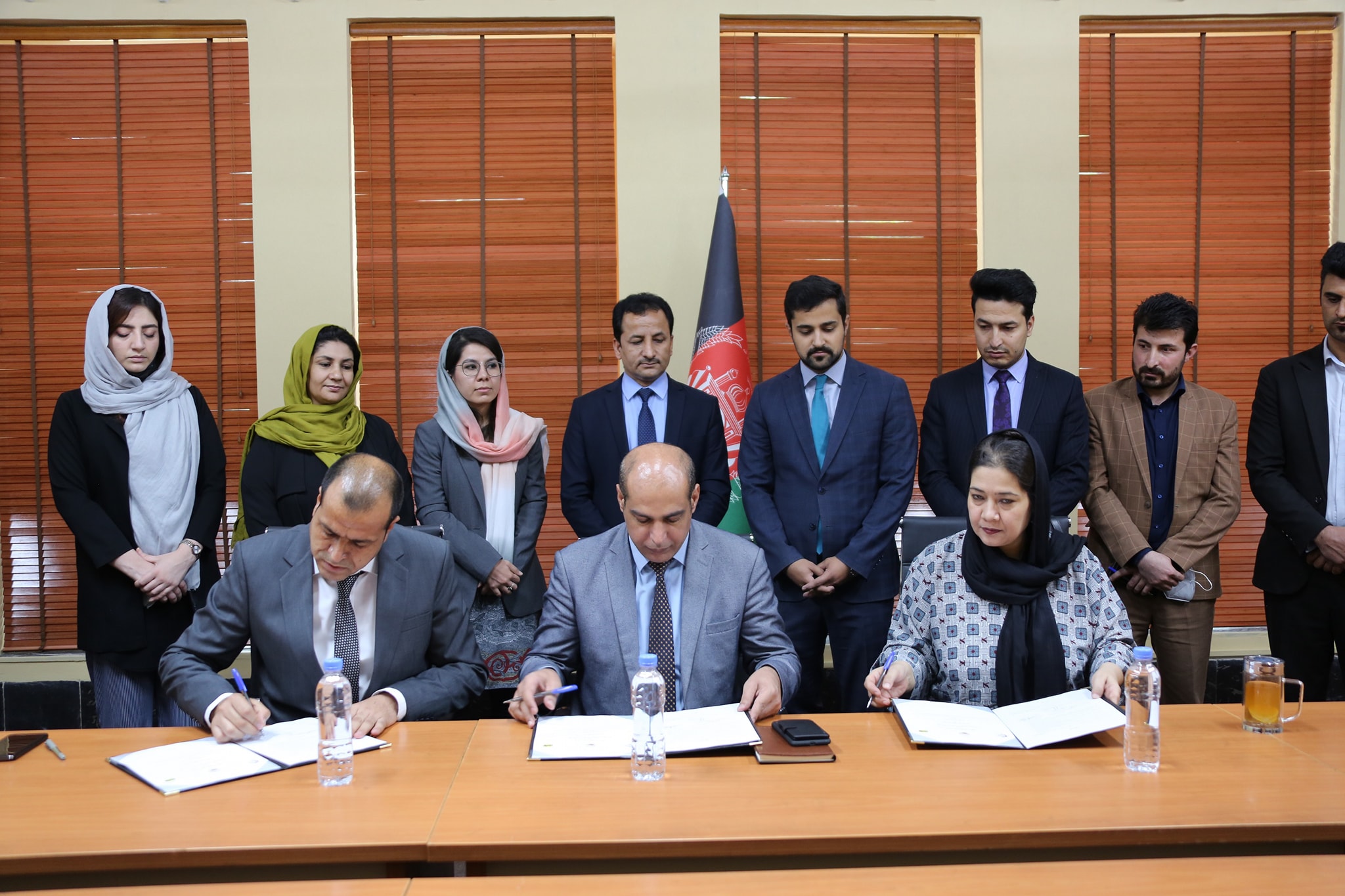 Signing a trilateral memorandum of understanding to support women entrepreneur’s activities for growth