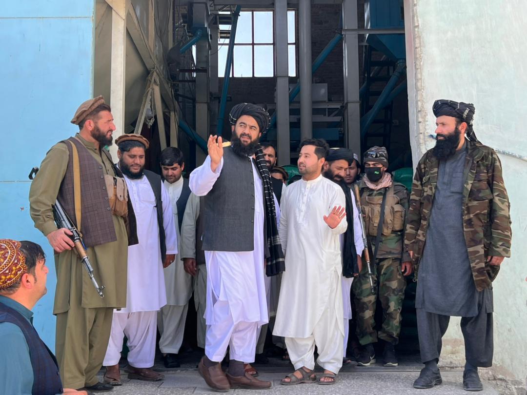 بازدید از پارک صنعتی و نشست با صنعتکاران ننگرهار