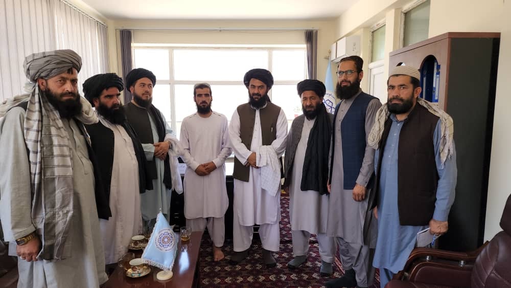مولوي قدرت الله جمال د میدان وردګ ولایت د صنعت او سوداګرۍ له آمریت څخه لیدنه وکړه