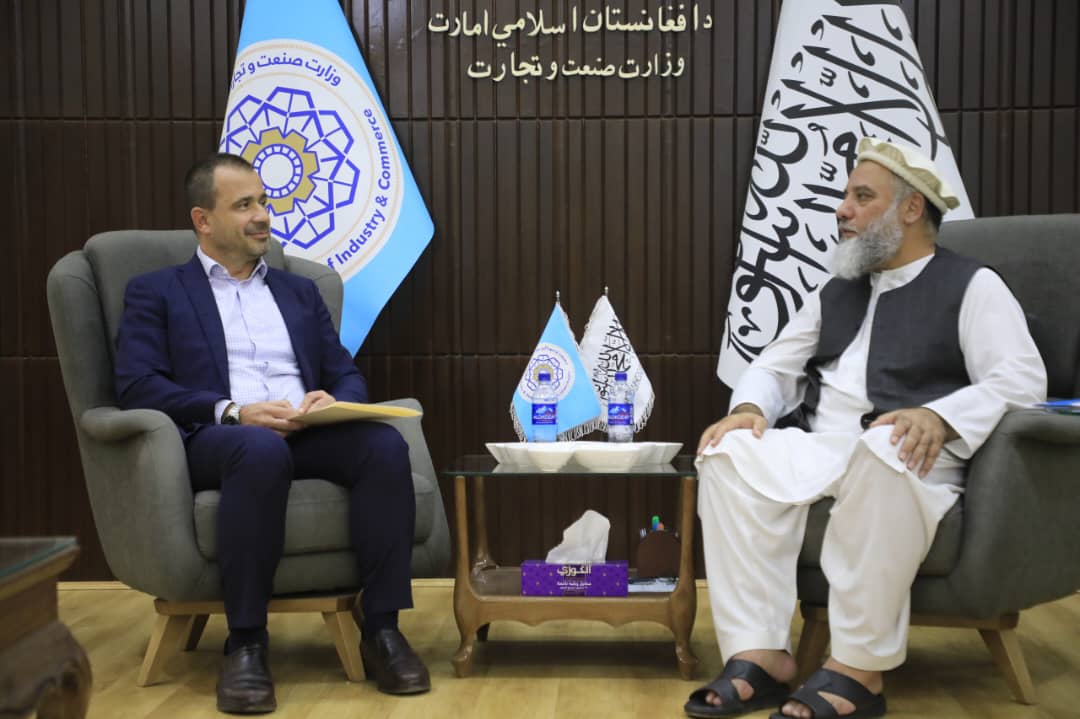 دعوت رسمی از وزیر صنعت و تجارت جهت اشتراک در پنجمین نشست وزیران سازمان همکاری‌های اقتصادی (ایکو)