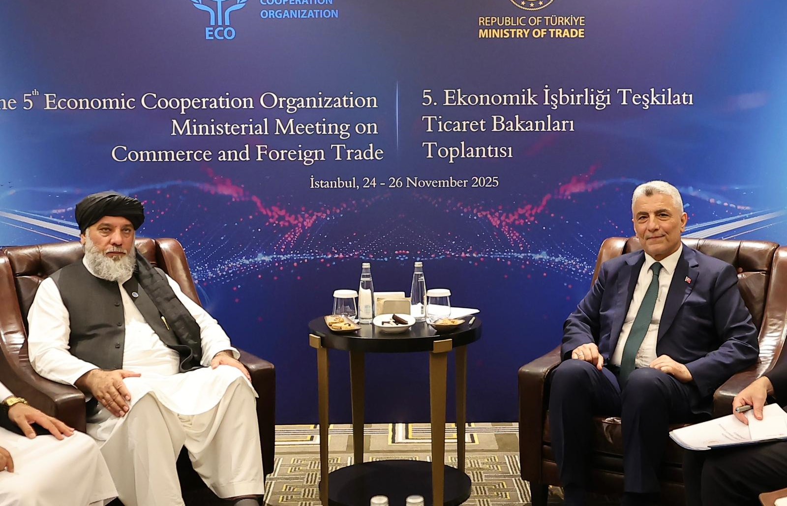 ملاقات وزیر صنعت و تجارت امارت اسلامی افغانستان با وزیر تجارت جمهوری ترکیه